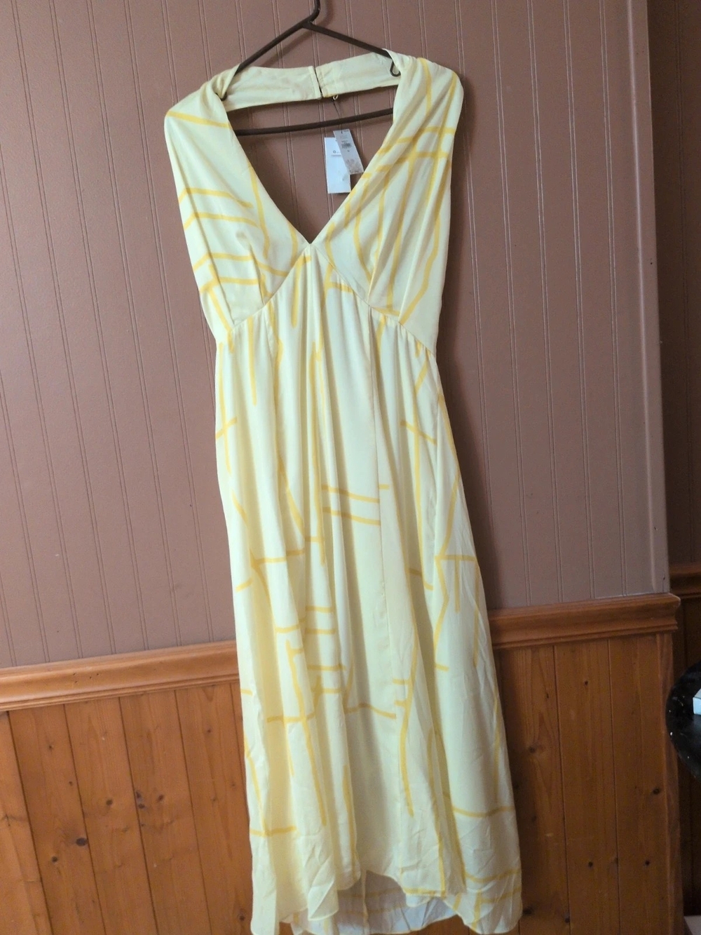 Sunshine Yellow Sleeveless Maxi Dress with V-Neck